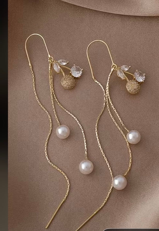 Elegant long rhinestone drop earrings