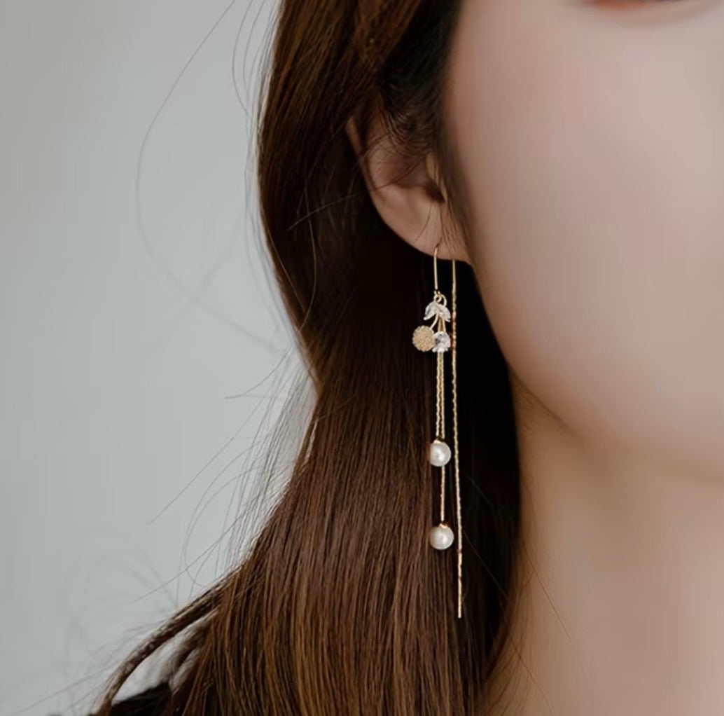 Elegant long rhinestone drop earrings